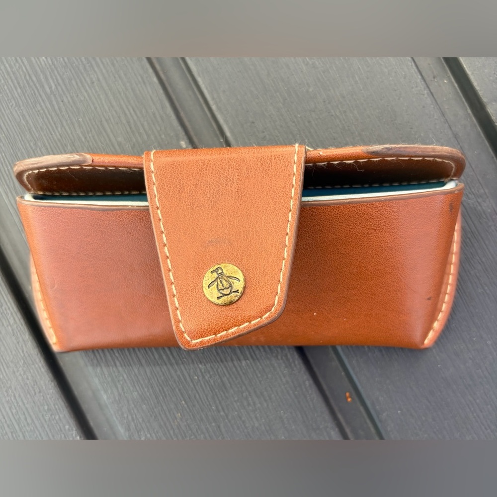 Original Penguin  Eyeglass/ Sunglass Case Brown  Leather Snap Front.